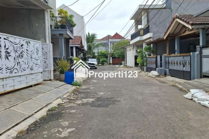 Rumah 5 Kamar Tidur Perumahan Permata Harapan Baru Bekasi - 15