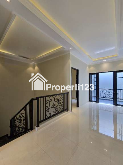 Rumah baru dalam komplek akses jalan lebar di Cempaka Putih Jakpus - 7