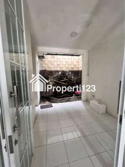 Di Jual Rumah 10 Menit dari Pintu Tol Pamulang, Cluster aman,nyaman, ramah anak  dan 1 gate sistem - 2