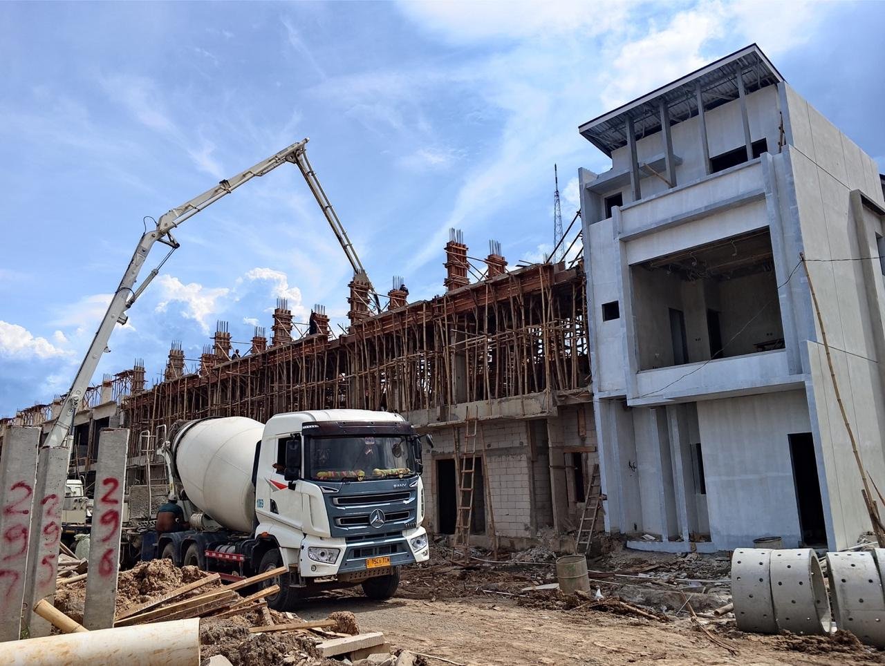 Rumah 3 lantai, 5 kamar, 2man di jakarta barat - 11