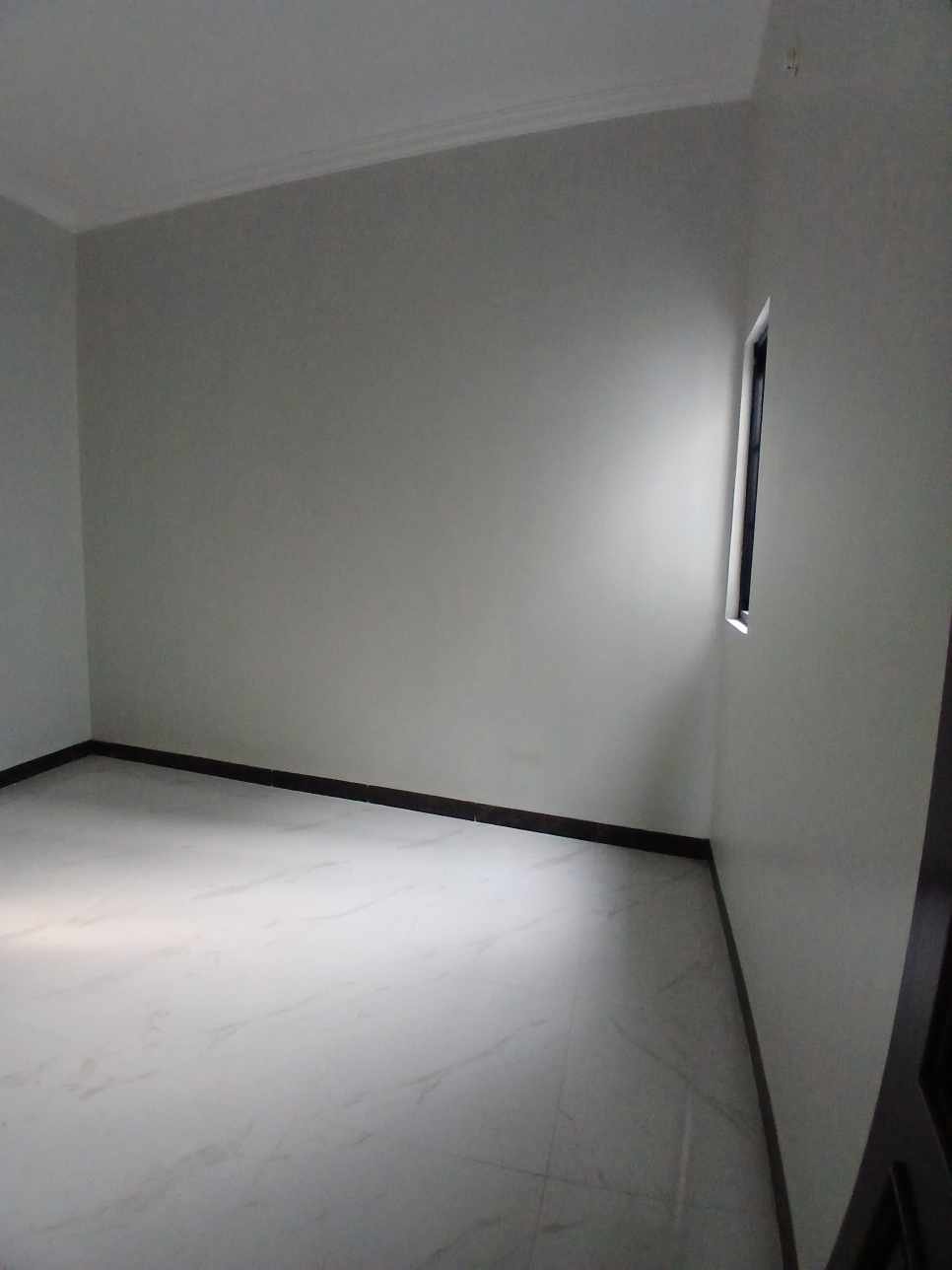 Rumah Klasik 2 lantai di Kalimulya Depok - 11