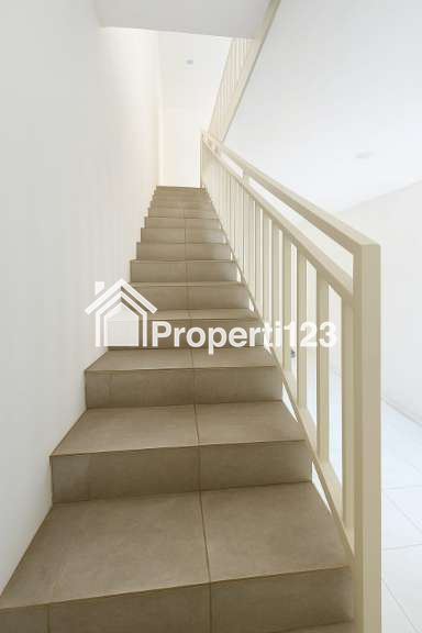 Dijual Rumah Murah Baru Gress Siap Huni Lokasi Sumberejo Pakal Surabaya Barat - 4