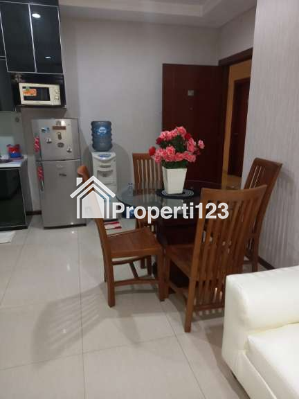 Apartemen Thamrin Residence Tower Bougenville 2 BR View Pool - 6