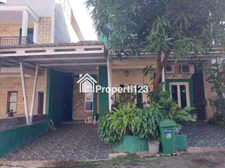 Rumah second 2 lantai dalam cluster di Ciracas Jakarta Timur - 2