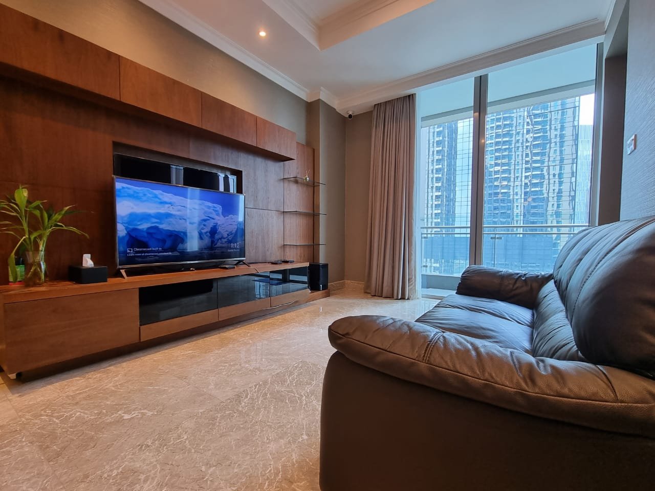 Apartemen Disewakan 1BR Fully Furnished Residence 8 Senopati - 5