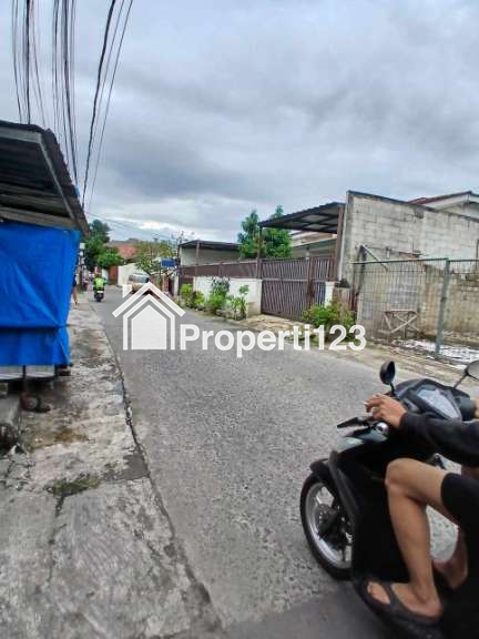 Tanah kavling pinggir jalan di Beji Depok - 4