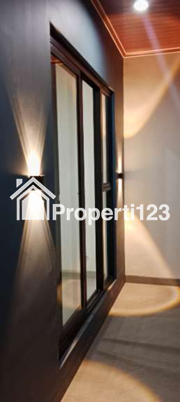 Rumah 2 lantai Scandinavian Style di Rangkapan Jaya Depok - 8