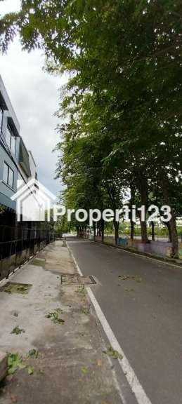 Dijual / disewakan ruko Kelapa Lilin 5x11,6m (58m) - 2