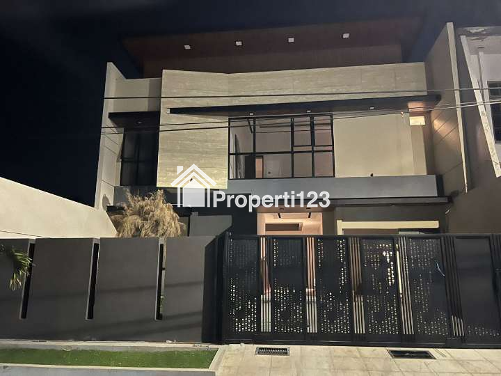 Rumah Baru Gress Lokasi Kertajaya Indah Surabaya - 2