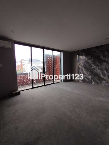 Rumah Baru Renovasi Bisa Kantor dan Hunian di Tebet - 3