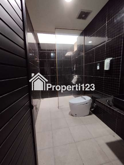 Rumah Baru Renovasi Bisa Kantor dan Hunian di Tebet - 5