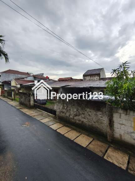 Dijual rumah tua Utan Kayu Utara 19,25x42m (809m) - 4