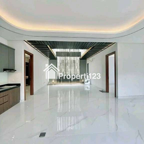 ‼️TURUN HARGA‼️ Rumah Mewah Baru Gress Siap Huni Lokasi Manyar Kertoardi Sukolilo Surabaya - 9