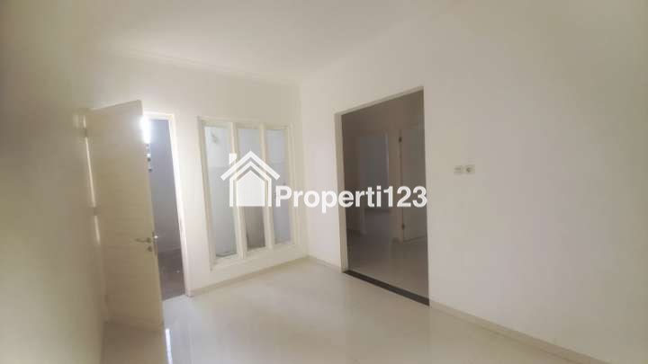 Rumah Murah Full Renovasi Siap Huni Di Wisata Semanggi Mangrove Rungkut Surabaya - 2