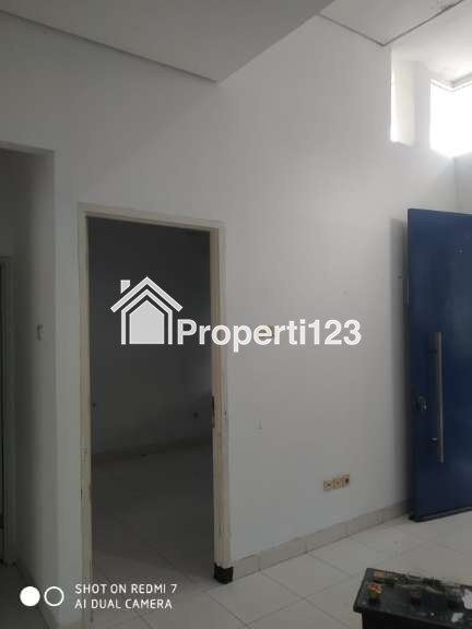 Rumah second Kawasan Grand Wisata Cibubur Hunian terpadu - 7