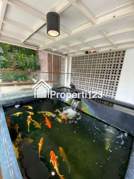 Dijual rumah hoek bagus di Kayu Putih - 15