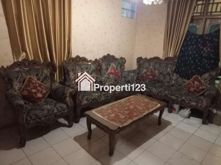 Dijual rumah 1 (satu) lantai di Kota Bekasi, 100 m2, Rp. 650 Juta (Nego), Bebas Banjir, Cocok untuk investasi, Bisa direnovasi ulang dijadikan Kontrakan Beberapa Pintu, Passive Income - 6
