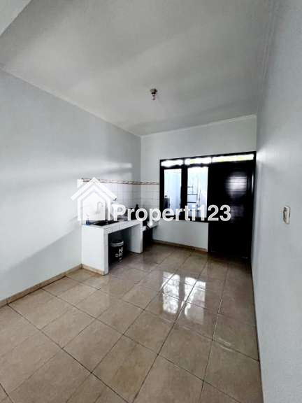 DI JUAL RUMAH SIAP HUNI DI KOTA BANDUNG STRATEGIS TERMURAH - 7