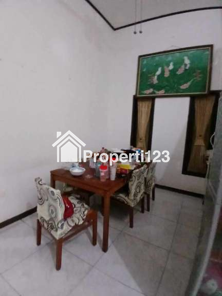 Rumah 2 lantai dan kos-kosan di Perumnas Beji Depok Utara - 5