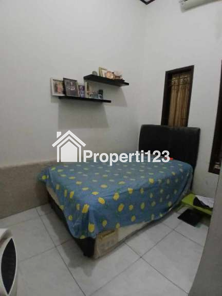 Rumah 2 lantai dan kos-kosan di Perumnas Beji Depok Utara - 20