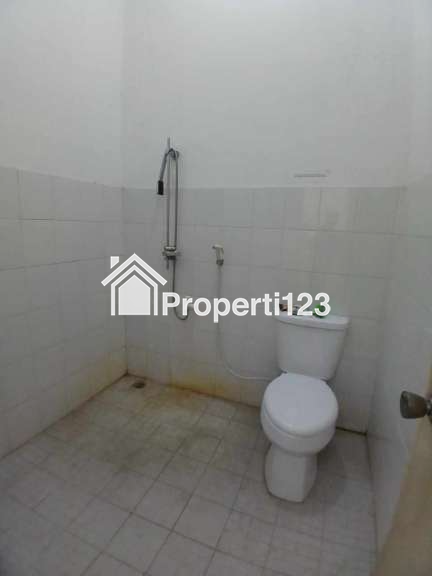 Rumah 2 lantai dan kos-kosan di Perumnas Beji Depok Utara - 8