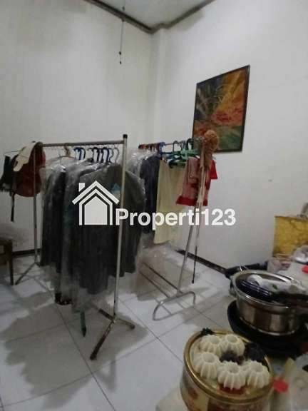 Rumah 2 lantai dan kos-kosan di Perumnas Beji Depok Utara - 19