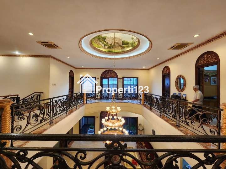 Jual rumah mewah classic di Sunter Danau Agung - 9