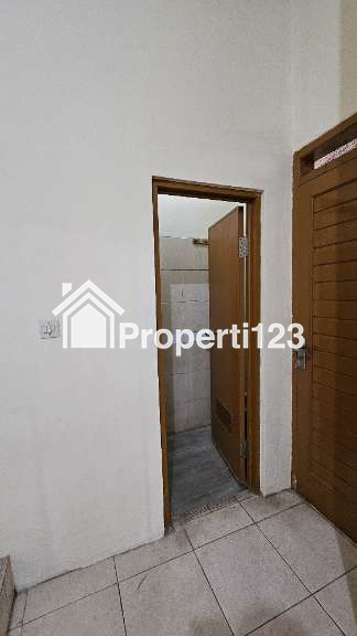 DIJUAL CEPAT RUMAH LOKASI SANGAT STRATEGIS - 9