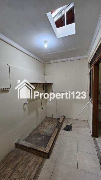 DIJUAL CEPAT RUMAH LOKASI SANGAT STRATEGIS - 5