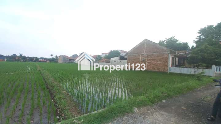 Tanah 2728 m2 SHM Muka 10 Meter untuk Rumah atau Kost dekat Kawasan Perkantoran Pendidikan dan Pertokoan di Sayap Jl. K.H. Abdul Halim Majalengka - 1