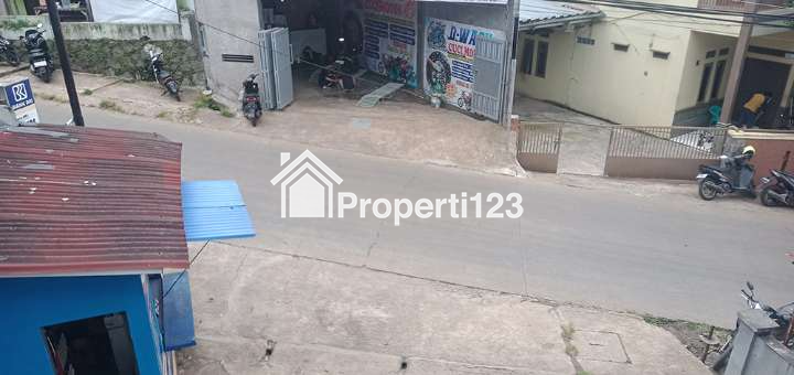RUKO RENDENG DUA LANTAI SHM SUPER STRATEGIS SUPER RAMAI AIR MELIMPAH DI JALAN ARCAMANIK SINDANGLAYA BANDUNG - 9