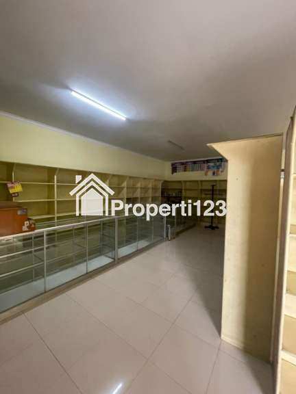 Ruko 2 Lantai SHM Super Strategis untuk Toko Grosir Bahan Pokok dan Kebutuhan Pertanian serta Perkebunan di jalan Sersan Bajuri Bandung - 8