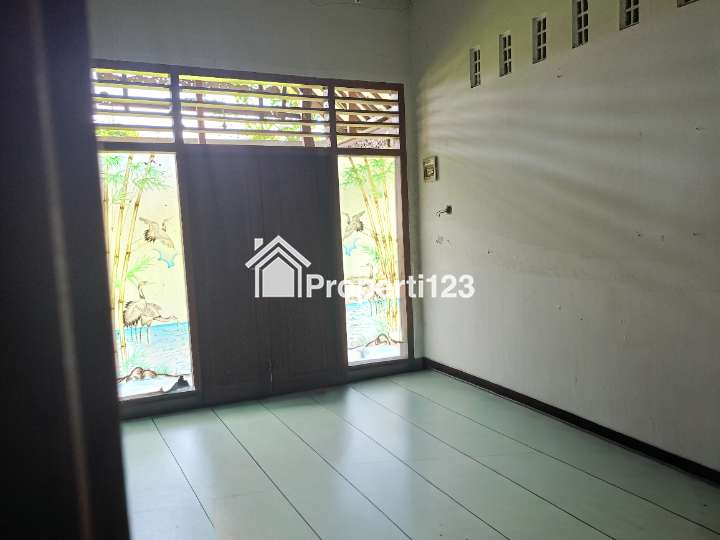 Dijual Rumah pinggir JLN. Raya Jember-Banyuwagi, Desa Stail, Kec. Genteng, Kab. Banyuwangi - 4