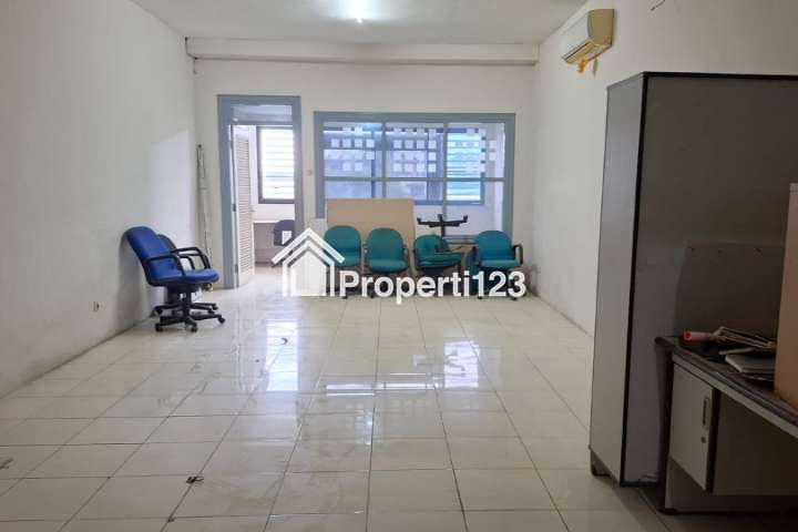 Ruko 5 Lantai Siap Usaha Jalan Gunung Sahari Raya Jakarta Pusat - 2