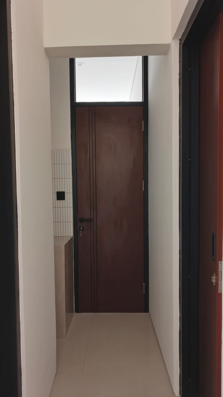 Rumah modern minimalis strategis di Cirendeu Tang Sel - 27