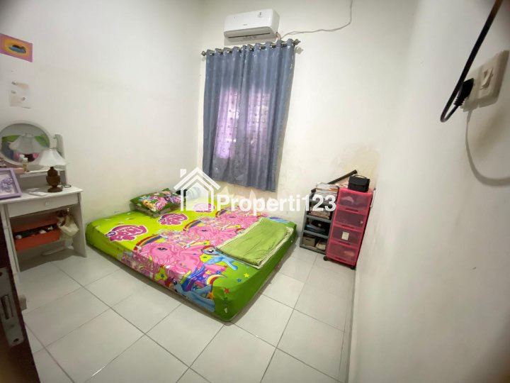 Rumah dekat pintu tol sawangan - 2