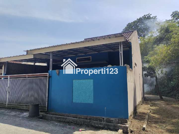 Rumah second murah furnish di Bedahan Depok - 1