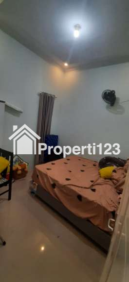 Rumah second murah furnish di Bedahan Depok - 14