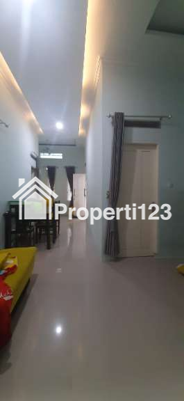 Rumah second murah furnish di Bedahan Depok - 15