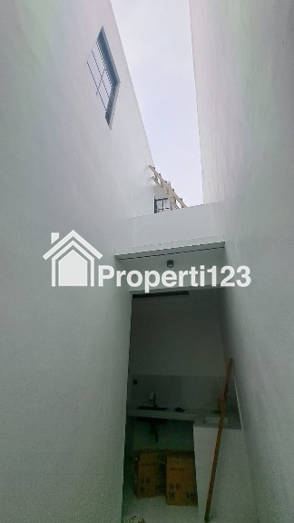 Rumah Baru Siap Huni di Taman Harapan Baru Thb Bekasi - 8