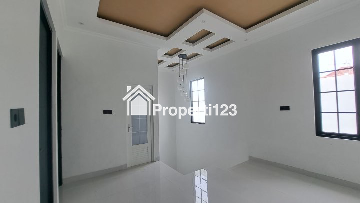 Rumah Baru Siap Huni di Taman Harapan Baru Thb Bekasi - 5