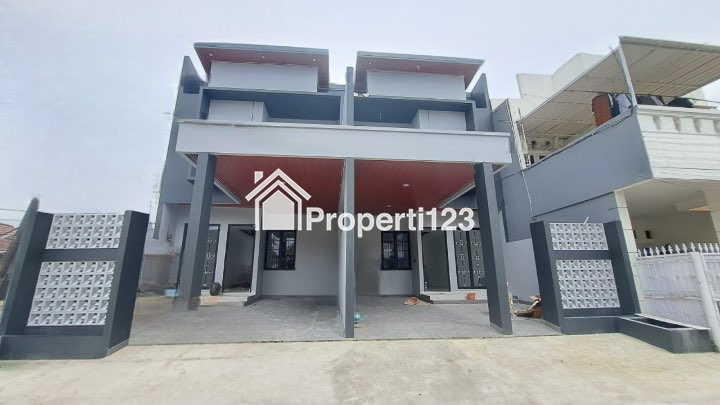 Rumah Baru Siap Huni di Taman Harapan Baru Thb Bekasi - 1