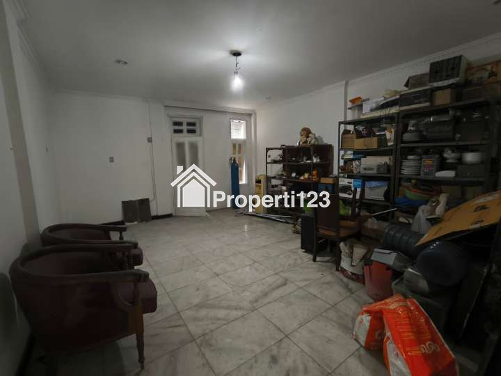 Rumah Disewakan di Menteng Dalam - 6