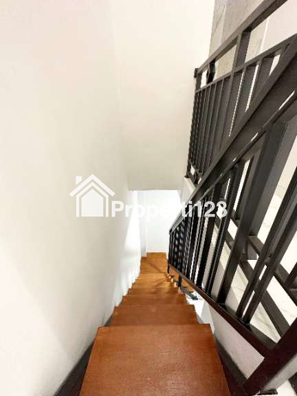 Rumah 2 LT SHM Pasar Minggu Jakarta Selatan - 4