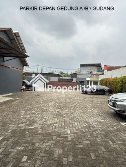 Dijual Gedung Kantor + Gudang Full Furnished - 8