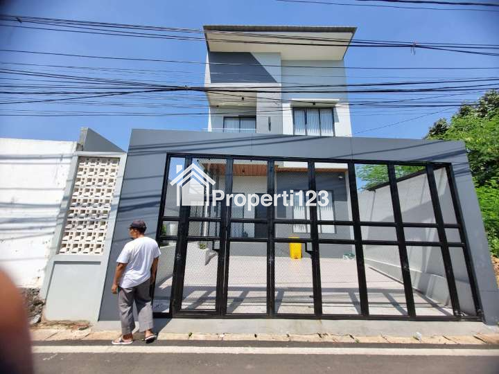 Rumah Indah 2 LT Bintaro Tangerang Selatan 900 jutaan - 2