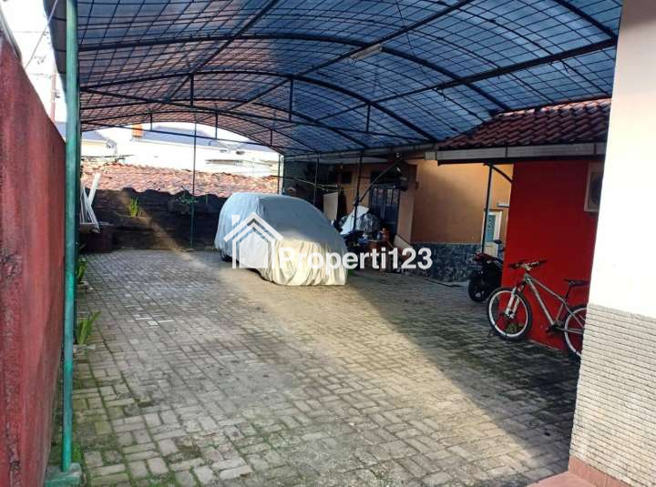 Rumah second besar dan luas di Cilandak Jak Sel - 4