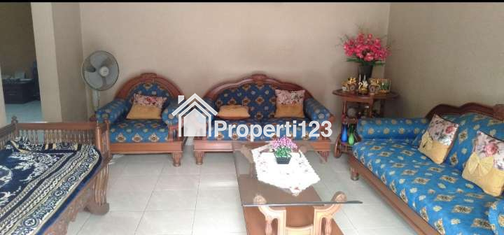 Rumah second besar dan luas di Cilandak Jak Sel - 7