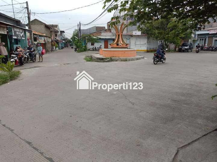 Rumah Tinggal + Toko - 2