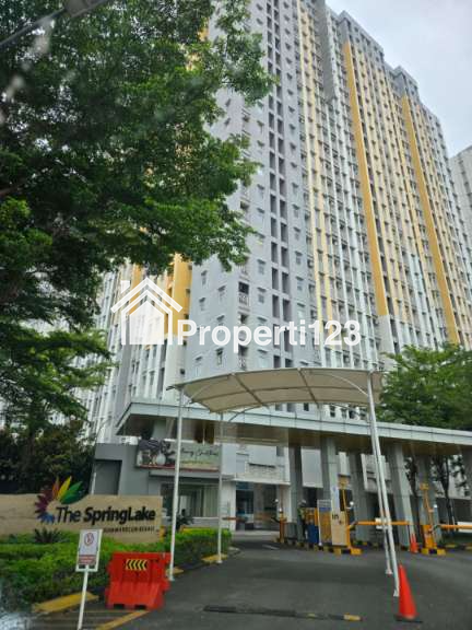 Apartemen View Kolam Renang The SpringLake Summarecon Bekasi - 16